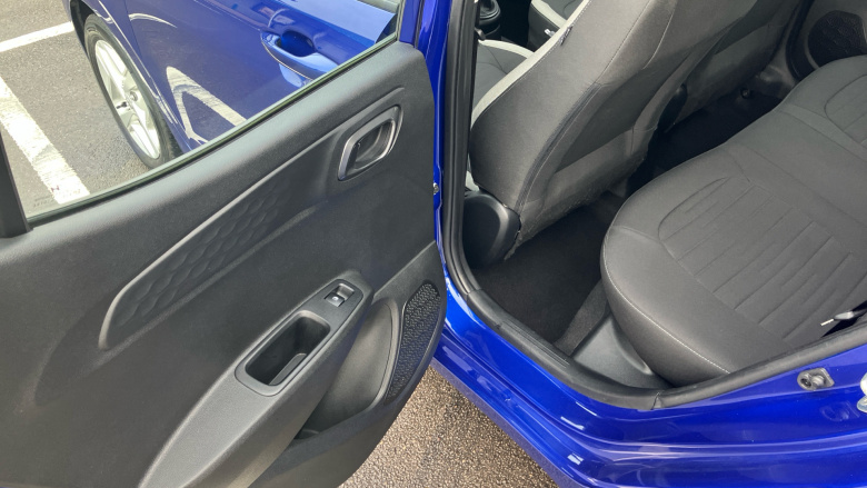 Hyundai i10 1.0 MPi SE Connect 5dr Auto Petrol Hatchback